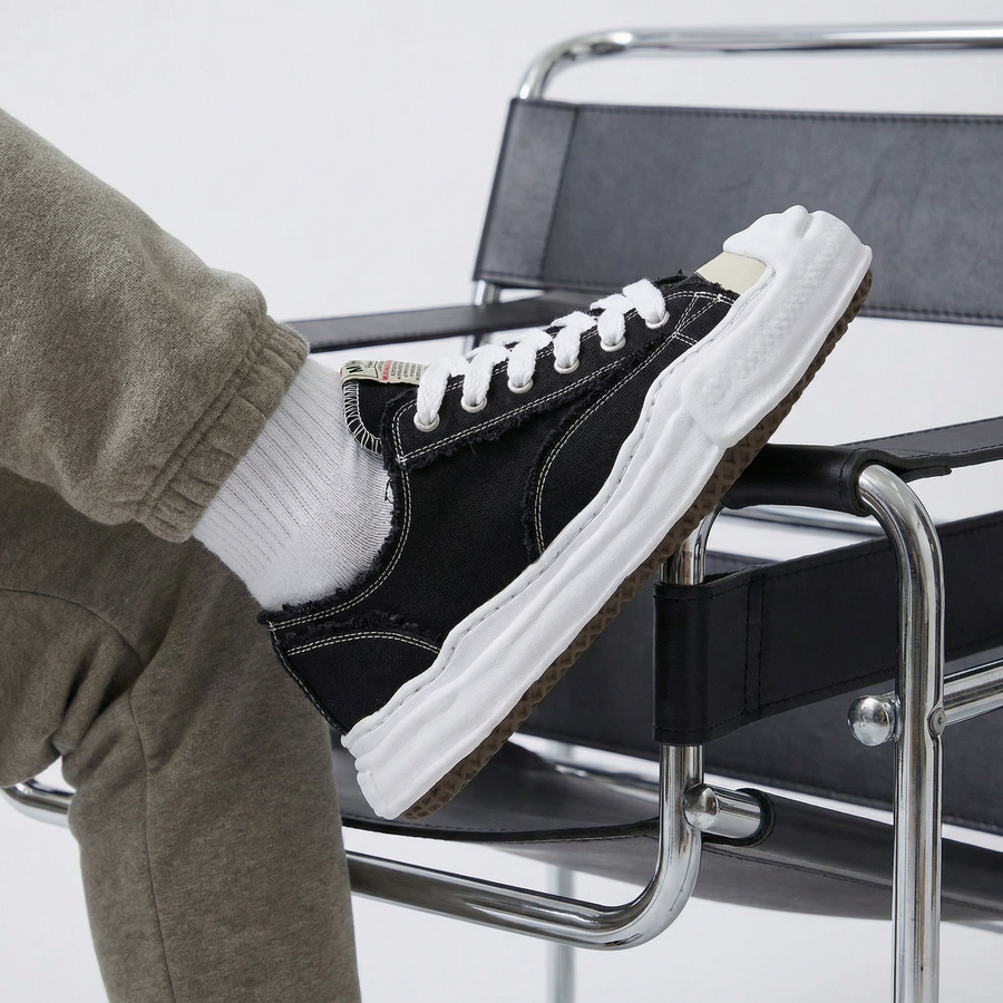 Maison Mihara Yasuhiro Hank OG Sole Canvas Low Black