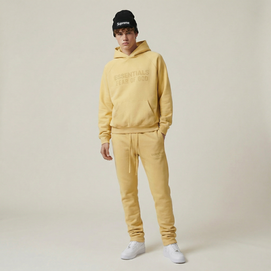 Sweat à capuche Fear Of God Essentials Light Tuscan