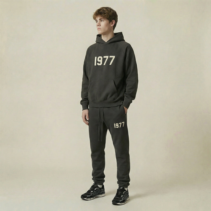 Sweat à capuche Fear Of God Essentials 1977 Iron