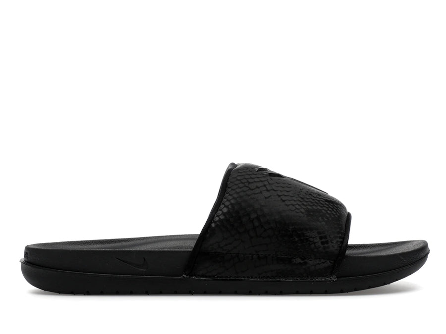 Claquettes Nike Kobe Offcourt noires