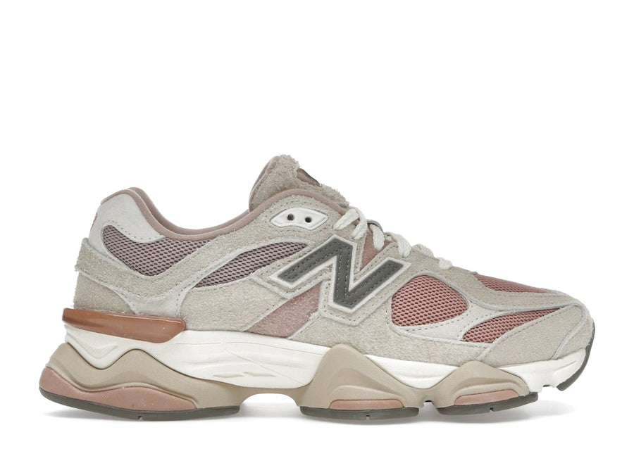 New Balance 9060 Flat Taupe Light Sparrow (Exclusivité Foot Locker)