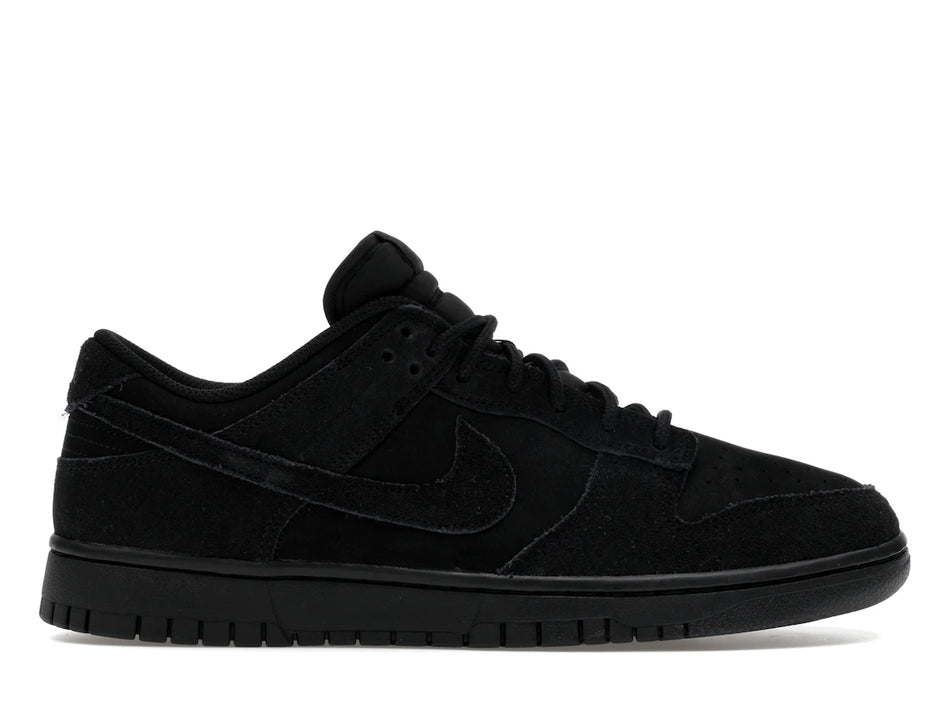 Nike Dunk Low SE Triple Black