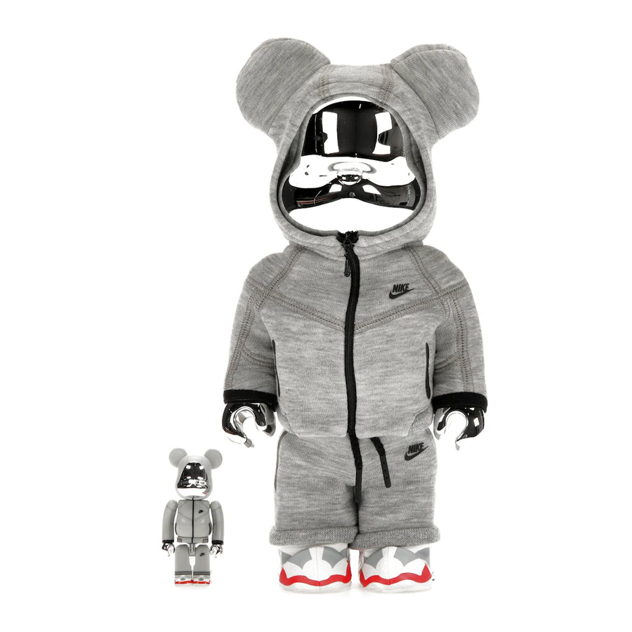 Ensemble Bearbrick x Nike Tech Fleece N98 100 % et 400 %