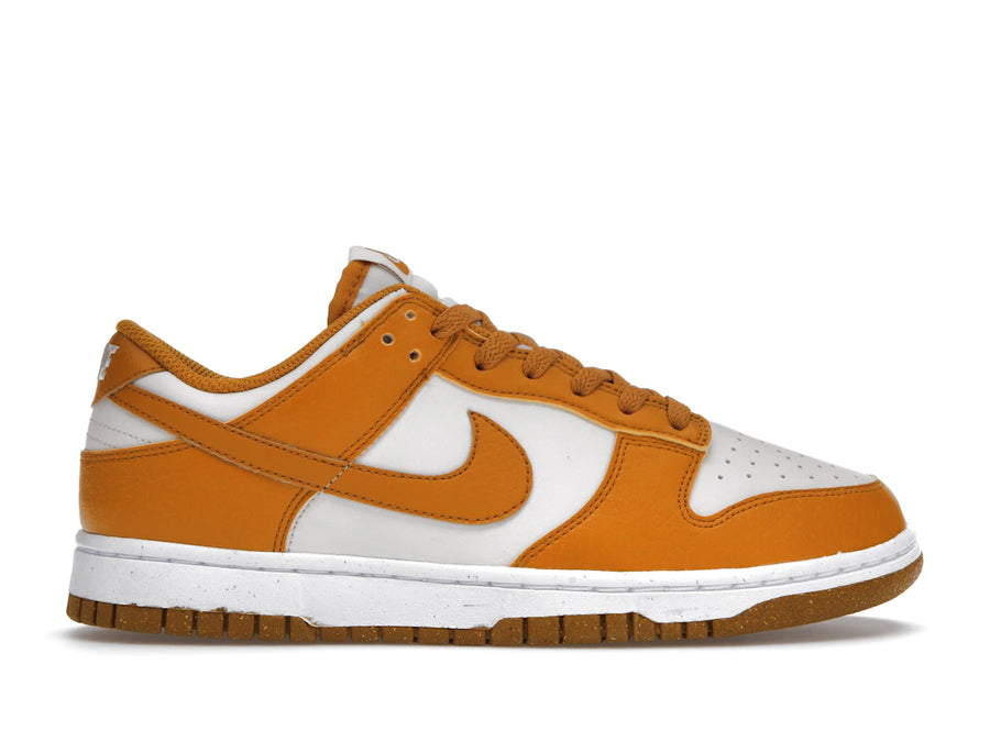 Nike Dunk Low Next Nature Phantom Gold Suede (Femme)