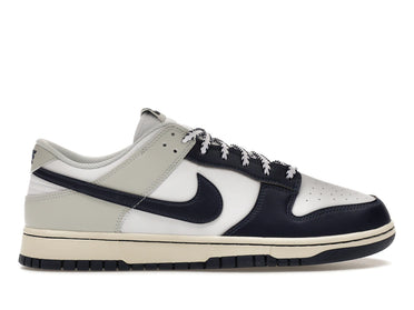 Nike Dunk Low New York Yankees