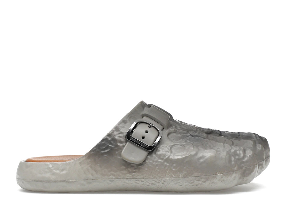 Bravest Studios Foot Clog Kid Cudi