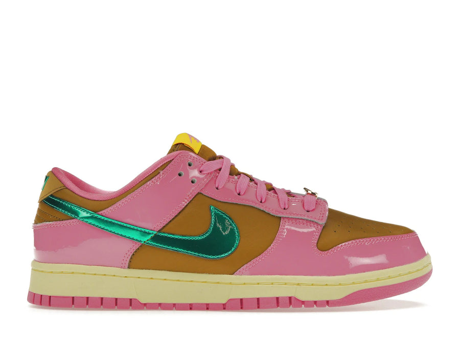 Nike Dunk Low QS Parris Goebel (Femme)