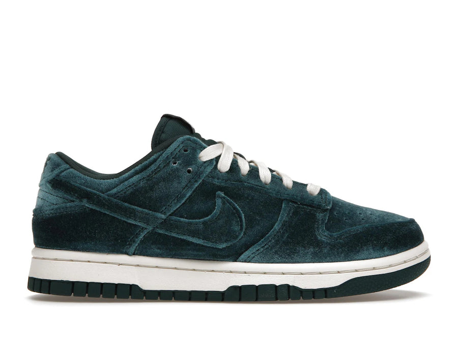 Nike Dunk Low Velvet Teal (Femme)