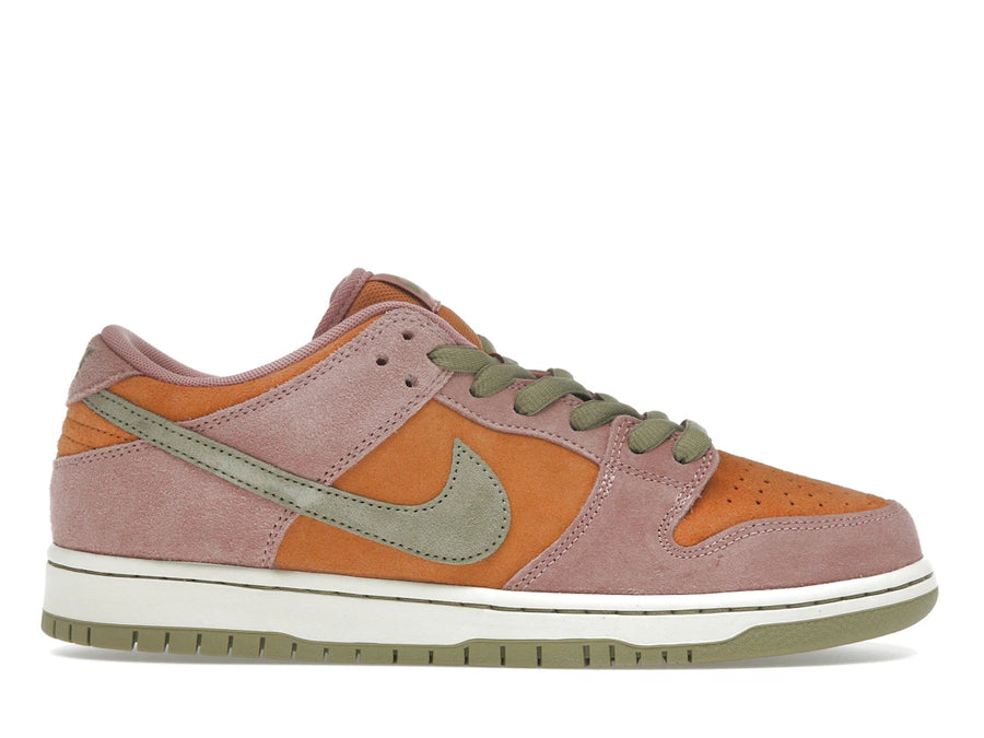 Nike SB Dunk Low Rouge Stardust