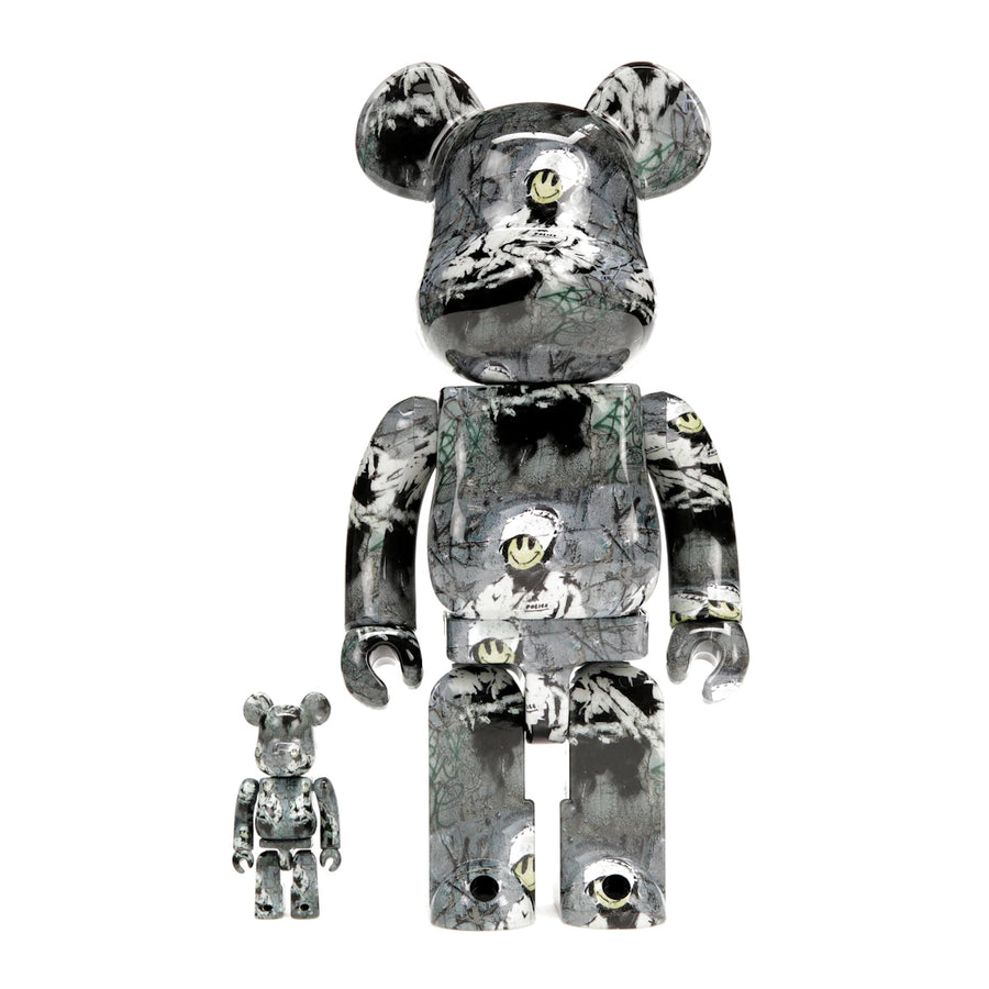 Ensemble Bearbrick Riot Cop 100 % et 400 %