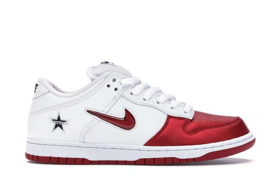 Nike SB Dunk Low Supreme Jewel Swoosh Rouge