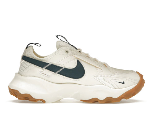 Nike TC 7900 Pale Ivory Gum Light Brown Armory Navy (Women's)