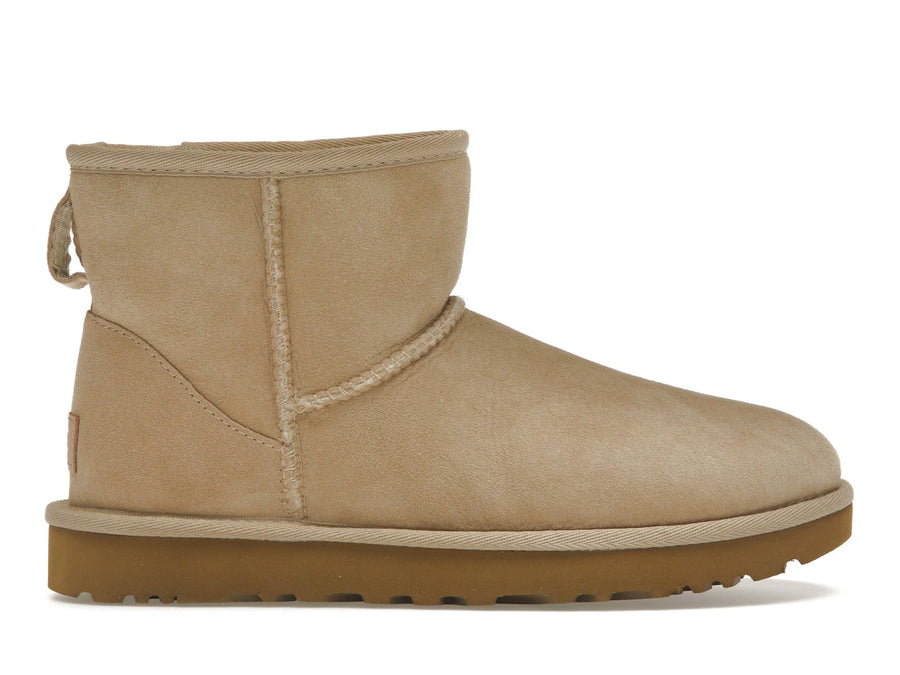 Bottes UGG Classic Mini II couleur sable (femme)