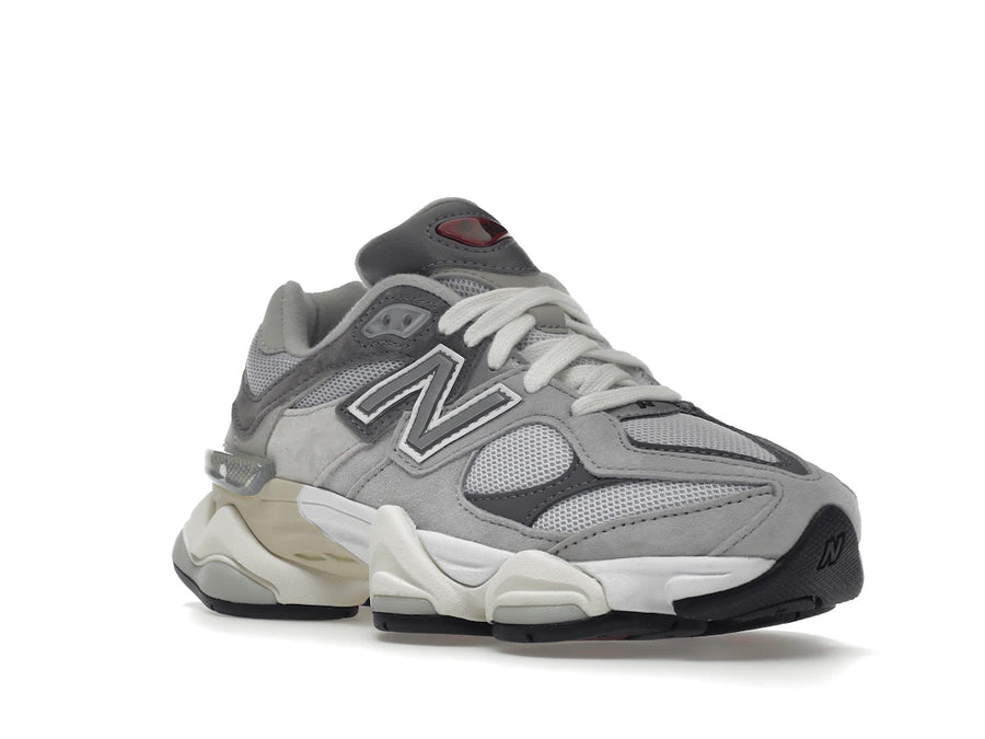 New Balance 9060 Gris Nuage de Pluie