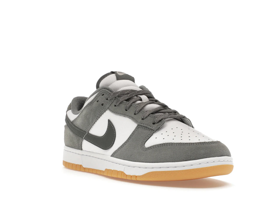 Nike Dunk Low Gris fumé, semelle gomme 3M Swoosh