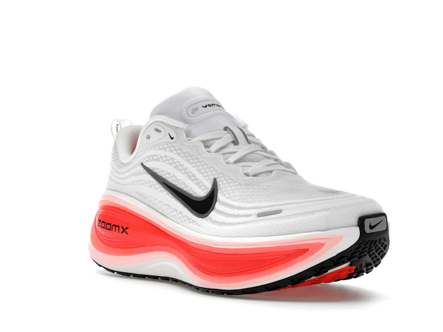 Nike Vomero Plus Blanc Noir Rouge vif
