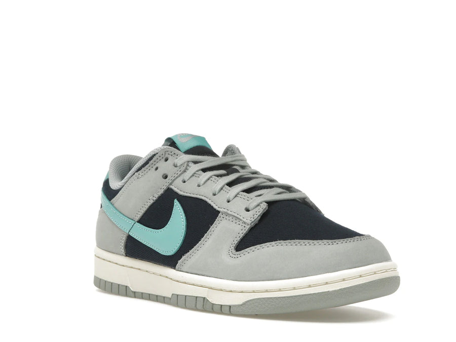 Nike Dunk Low Retro Premium Vert Pierre Ponce Clair Givré