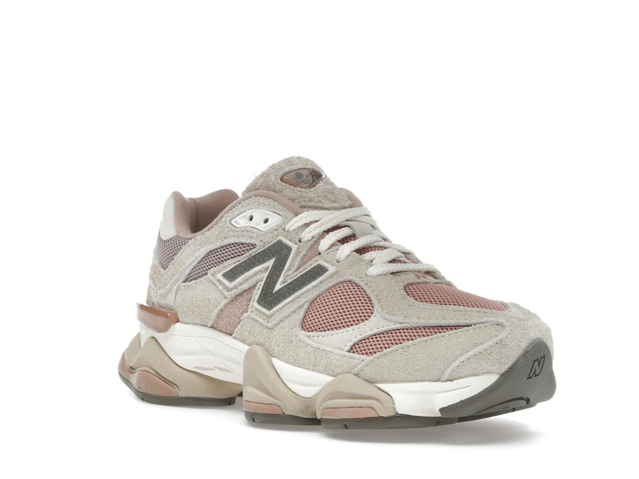 New Balance 9060 Flat Taupe Light Sparrow (Exclusivité Foot Locker)