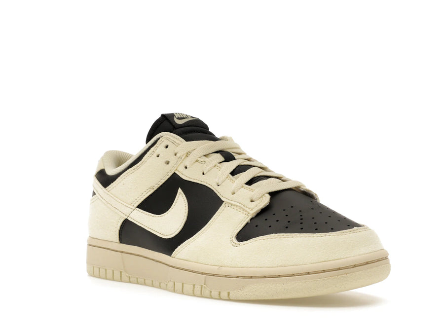 Nike Dunk Low Next Nature Coconut Milk Noir (Femme)
