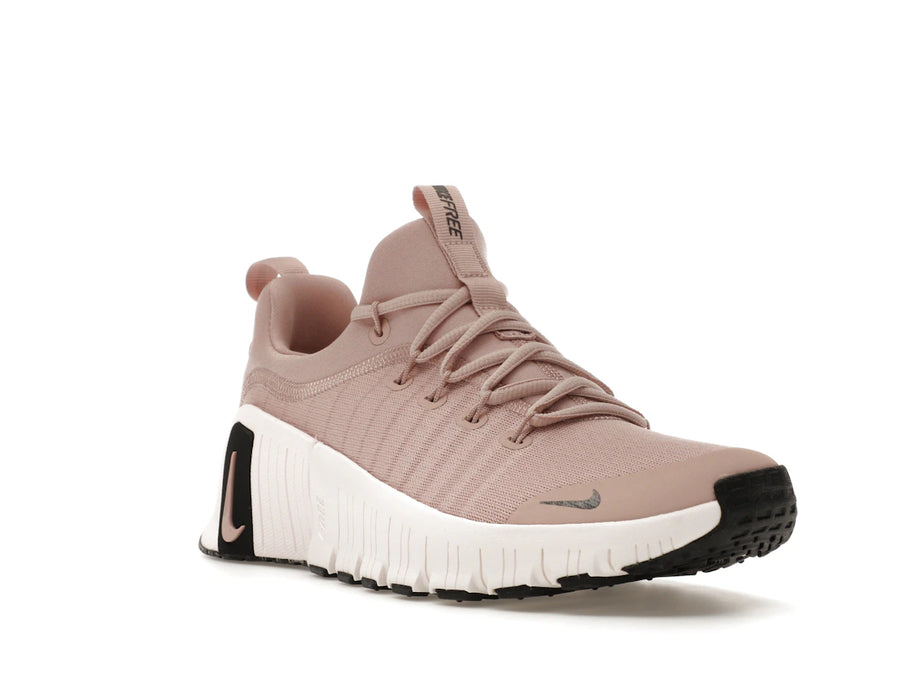 Nike Free Metcon 6 Premium Rose Oxford Rose clair Noir (Femme)