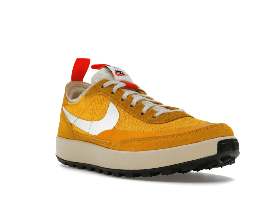 Chaussure polyvalente NikeCraft Tom Sachs Archive Dark Sulfur