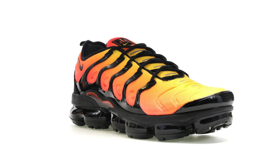 Nike Air VaporMax Plus Noir Orange Cramoisi