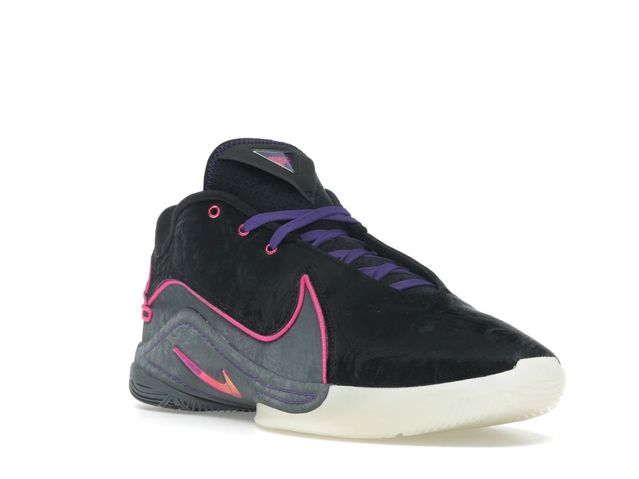 Nike LeBron 22 Blacklight