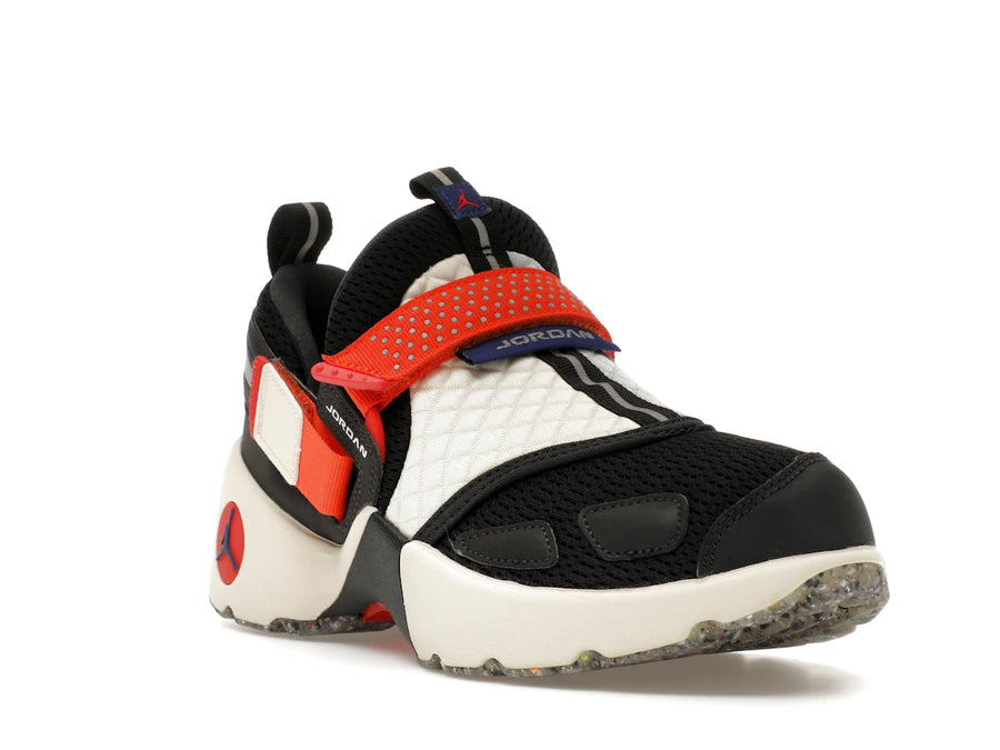 Jordan Trunner LX Rare Air (Women's)