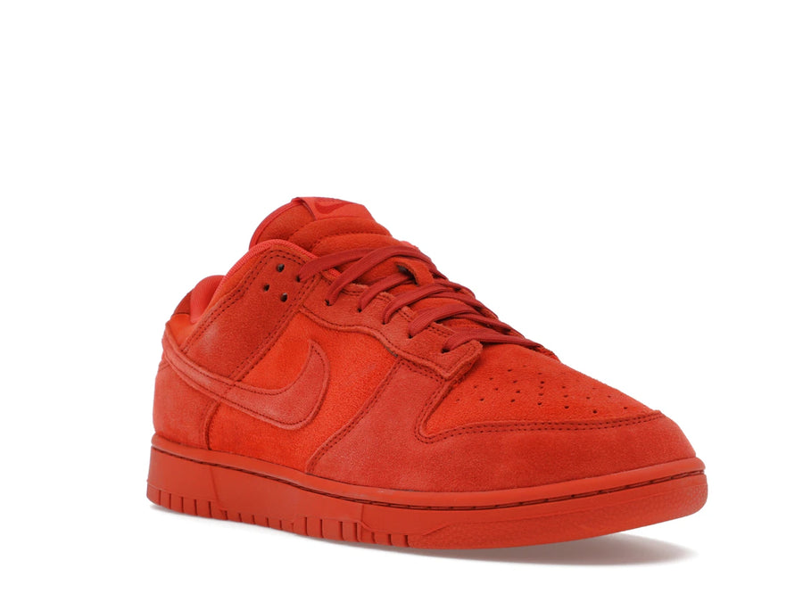 Nike Dunk Low SE Vallée de Feu (Femme)