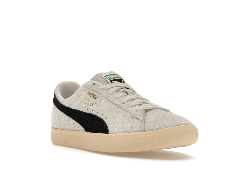 Puma Clyde en daim hirsute gris clair