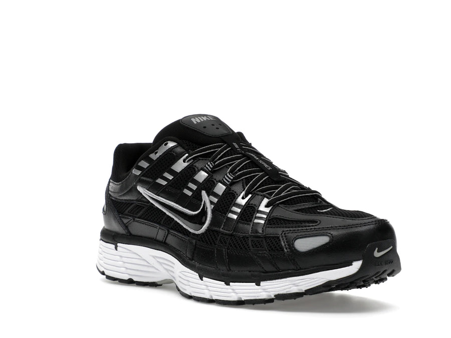 Nike P-6000 Noir Blanc Argent Métallisé
