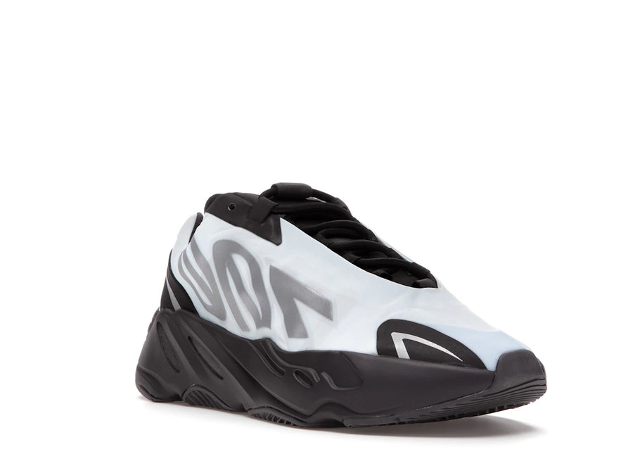 adidas Yeezy Boost 700 MNVN Bleu Teinte