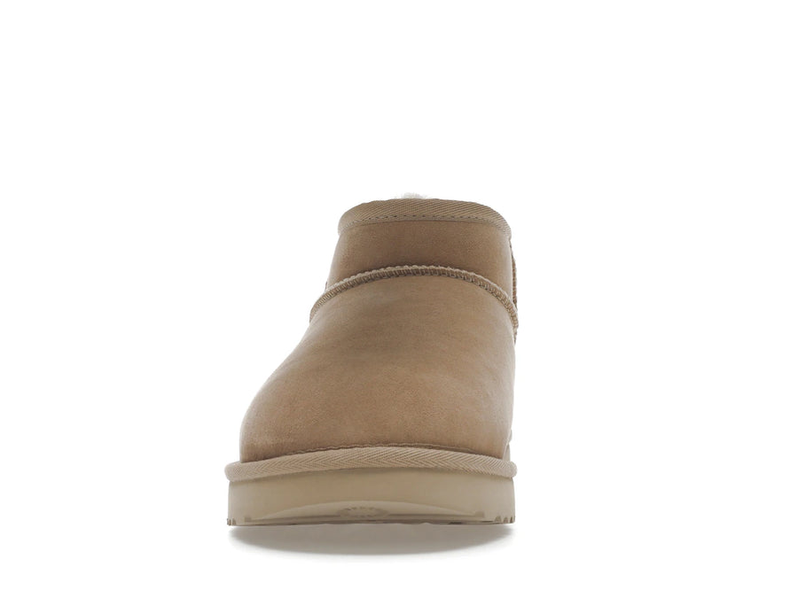 Bottes UGG Classic Ultra Mini couleur sable (Femme)