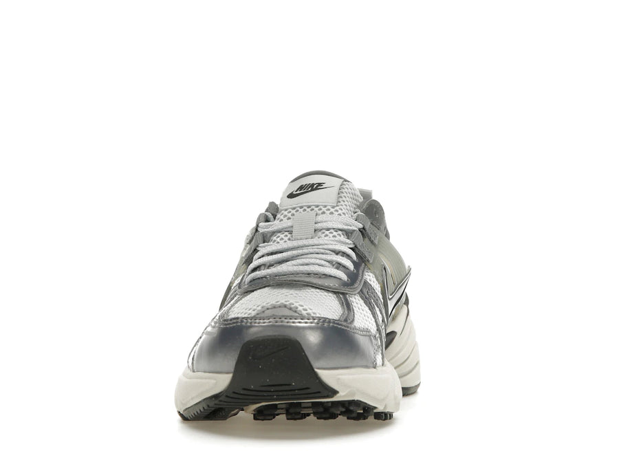 Nike V2K Run Pure Platinum Wolf Grey (Women's)