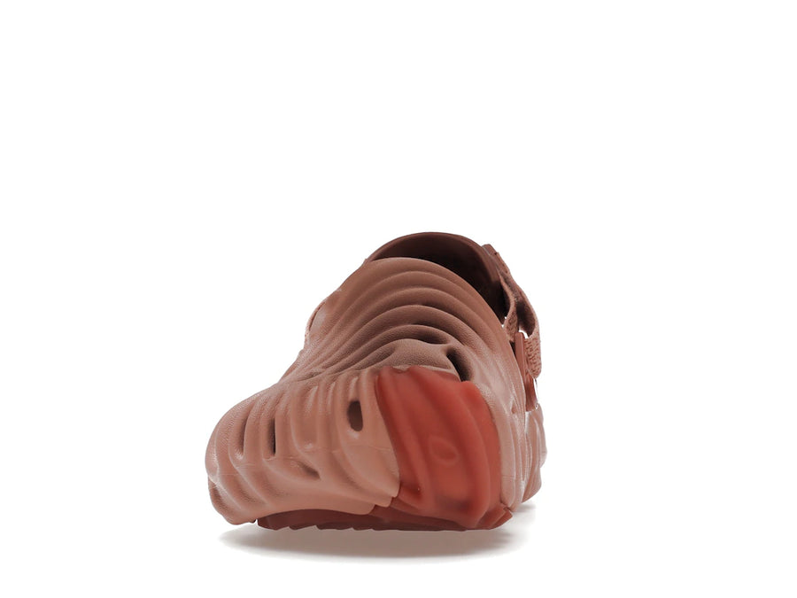 Sabots Crocs Pollex par Salehe Bembury Kuwata