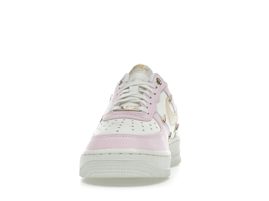 Nike Air Force 1 Low '07 LX Pink Foam Mini Swoosh (Femme)