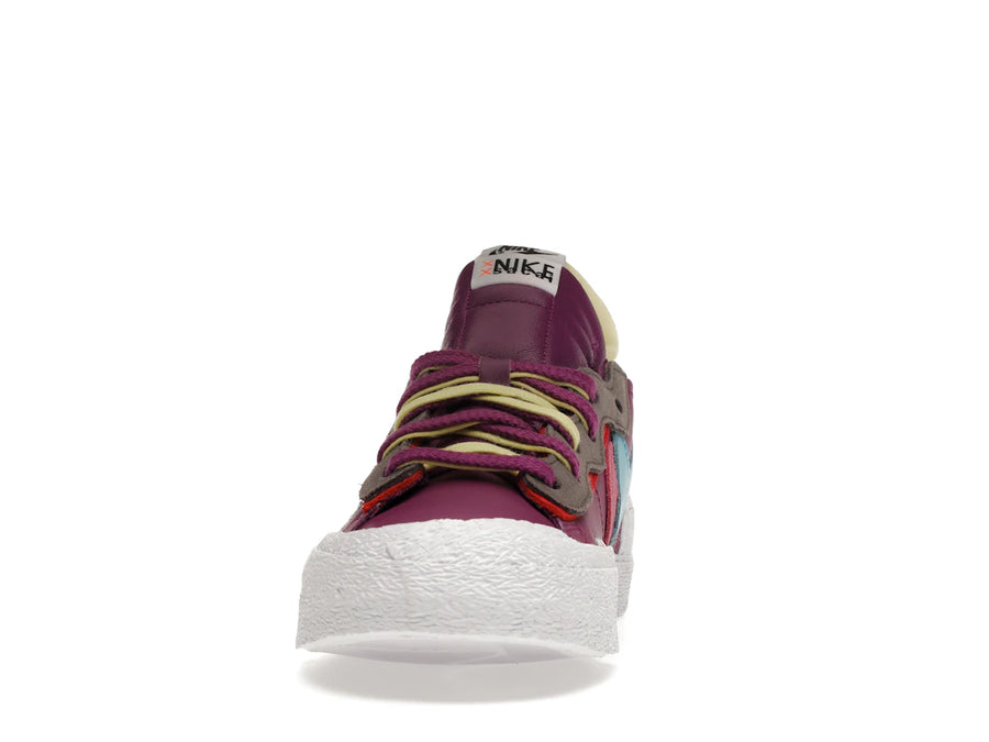 Nike Blazer Low sacai KAWS Violet Crépuscule