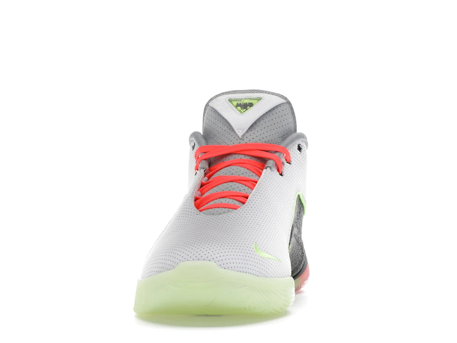 Nike LeBron 22 Moonlight (Semelle extérieure translucide)