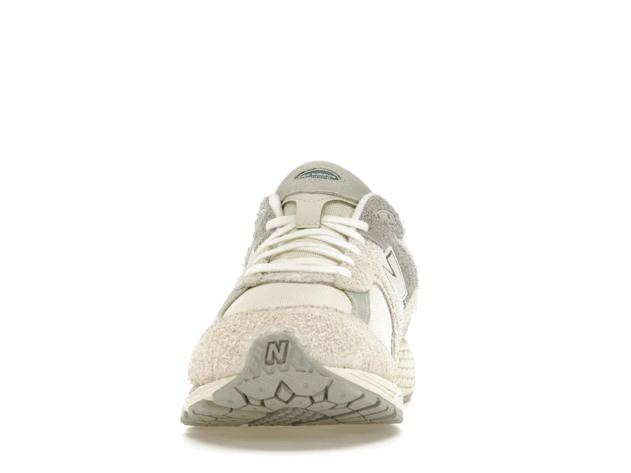New Balance 2002R Lin