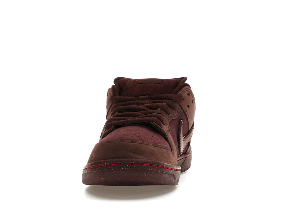 Nike SB Dunk Low City of Love Burgundy Crush