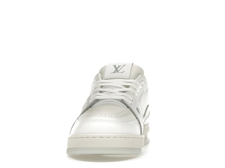 Baskets Louis Vuitton blanches et grises à motif signature