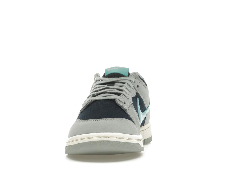 Nike Dunk Low Retro Premium Vert Pierre Ponce Clair Givré