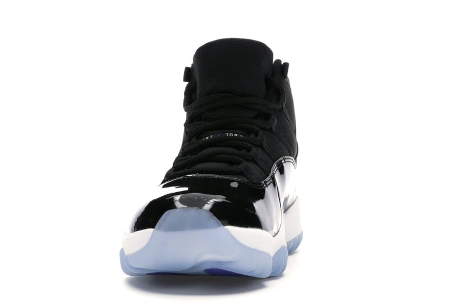 Jordan 11 Retro Space Jam (2016)