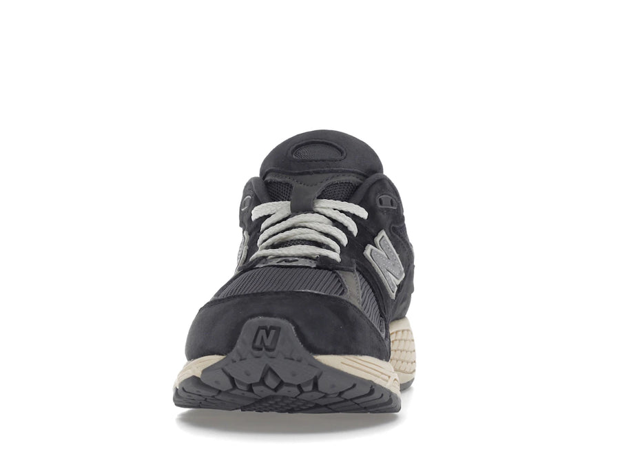 New Balance 2002R Noir Gris foncé