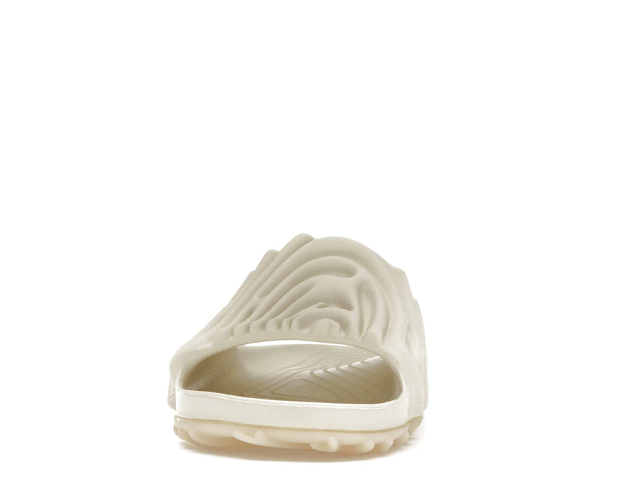 Crocs Pollex Slide par Salehe Bembury Panais