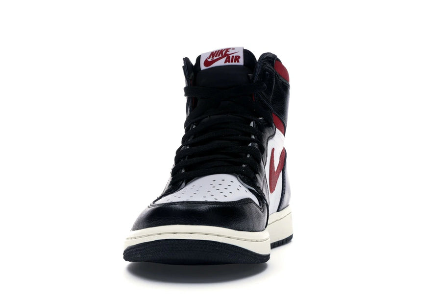 Jordan 1 Retro High Noir Gym Rouge