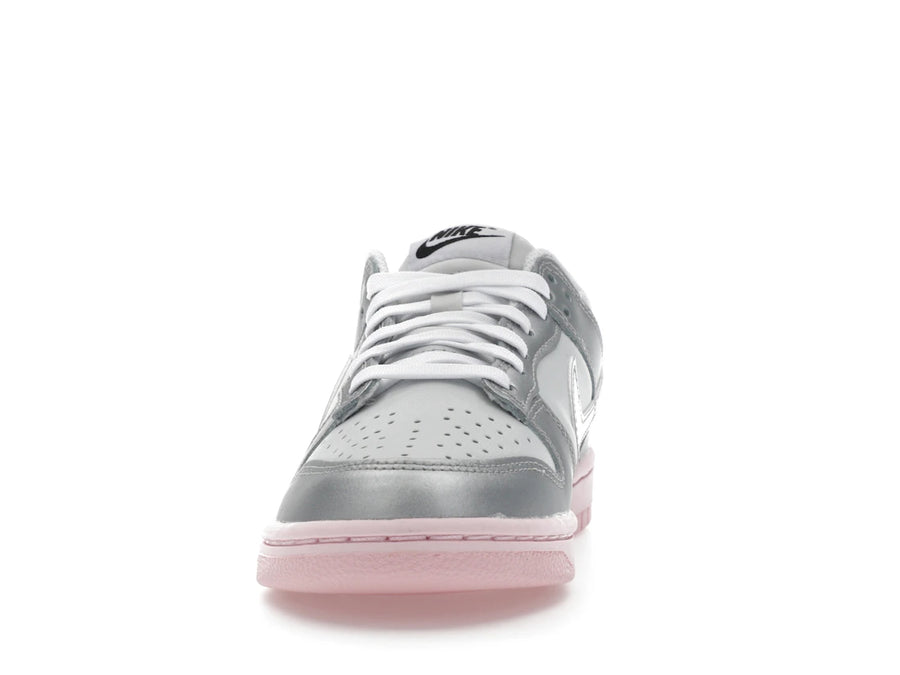 Nike Dunk Low LX Métallisé Argent Rose Mousse (Femme)