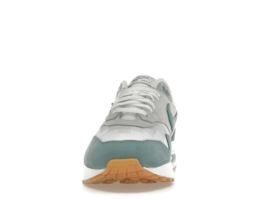 Nike Air Max 1 .SWOOSH Low Poly Adventure