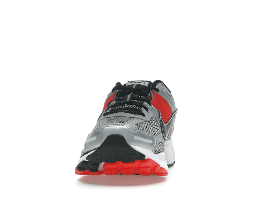 Nike Zoom Vomero 5 Rouge vif Argent métallisé