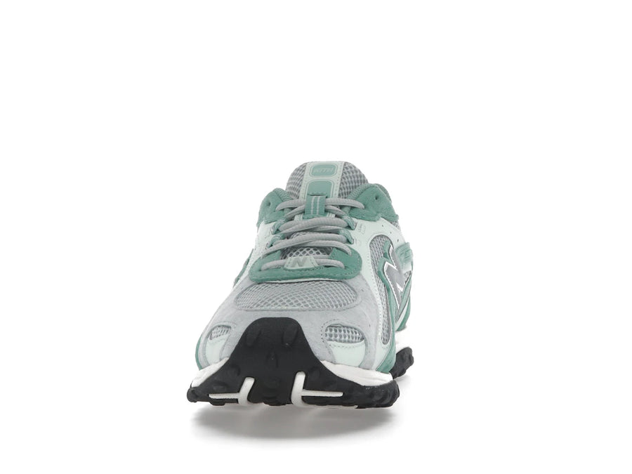 New Balance 204L Kith Vert Argent
